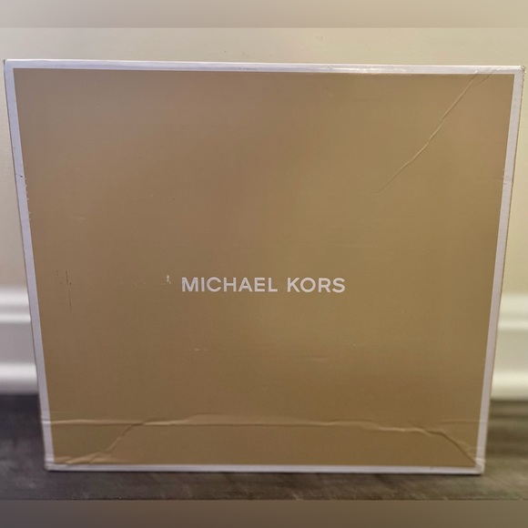 Michael Kors Draci Closed Toe Wedge Heels for summer dresses. - Picture 2 of 5